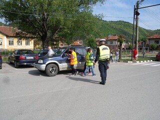 СПАСИ ЖИВОТА НА ДЕЦАТА!