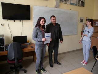 Четирима ученици бяха наградени с почетни грамоти за доблест от началника на РУ- Етрополе