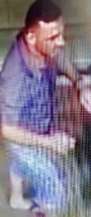 ОДМВР – Стара Загора търси съдействие за установяване на самоличността на мъжете от снимките.