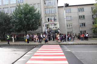 Откриване на нова пешеходна пътека в гр.Раднево