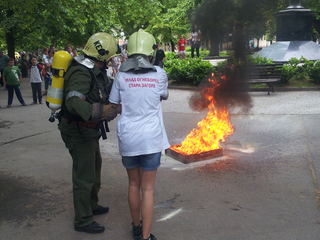 Безопасна ваканция с Детска полицейска академия и отряда Млад огнеборец