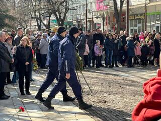 Преклонение пред великото дело на Апостола на българската свобода Васил Левски