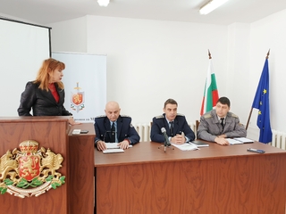 Полицията и пожарната в Търговище предприемат допълнителни мерки за опазване на обществения ред и сигурността на гражданите по време на великденските празници