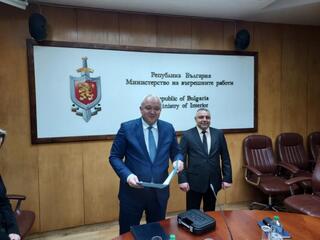 Министър Демерджиев награди директора на ОДМВР-Велико Търново  ​