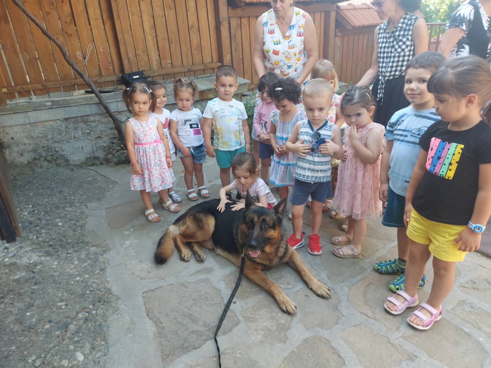 IMG-afa899e9ea248d13bb2e8edb43f43707-V IMG-afa899e9ea248d13bb2e8edb43f43707-V