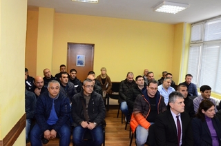 Плакет на община Видин и благодарствен адрес получи старши комисар Янко Янколов от инж. Огнян Ценков. В навечерието на Архангеловден общинският кмет поздрави полицейските служители по случай професионалния празник
