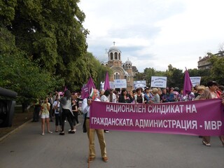 Проведен митинг на 17.06.2014 г. от НСГА-МВР и КНСБ за защита на общественото хранене в МВР