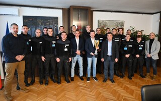 Днешните шампиони са утрешните лидери