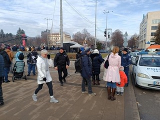 При перфектна организация и изключителни мерки за сигурност приключи фестивала „Сурва“ в Перник