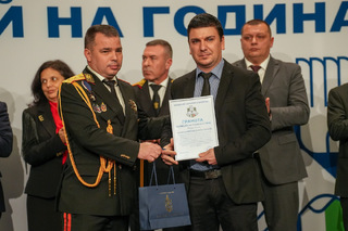 Инспектор Ивелин Пенчев от ОДМВР-Силистра с награда от Националния конкурс „Полицай на годината ’2024”