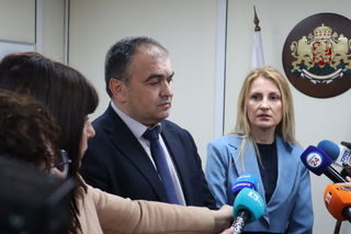 На съвместен брифинг окръжният прокурор и директорът на видинската полиция оповестиха подробности по разследването на убийство, извършено в гр. Кула