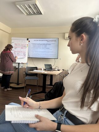 Първокурсници от Факултет „Полиция“ преминават обучение в Института по психология на МВР