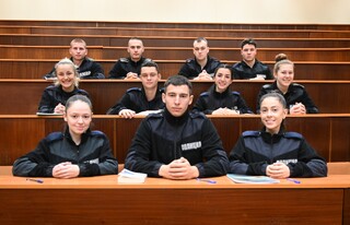 Ръководството и преподавателите от АМВР получиха най-ценното признание – това на обучаемите