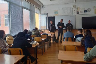 Благоевград, Ботевград и Берковица са следващите градове, които посетиха наши курсанти в рамките на кампанията „Обучение в АМВР“