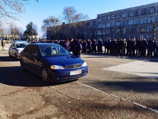 Служители от районните управления при ОД на МВР – Пазарджик взеха участие в обучение за тактически действия при преследване на МПС