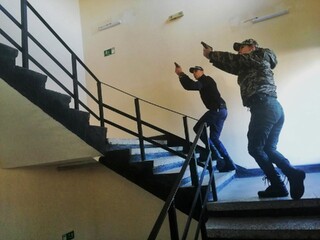 „Тактика по прилагане на полицейски правомощия“ беше темата на практическо занятие, което се проведе в ЦСПП – Казанлък