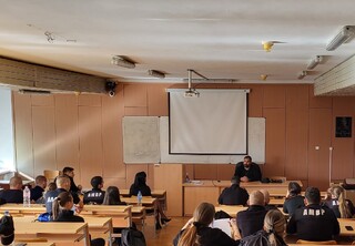 Служители на ГДБОП изнесоха лекции пред курсанти от IV-ти курс