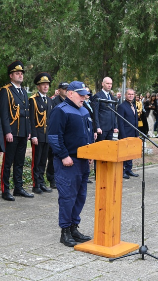 Професионалното си обучение в ЦСПП – Пазарджик при Академията на МВР завършиха 56 стажанти