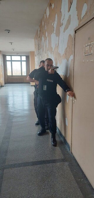 Практическо занятие на тема „Тактически действия при проверка и прочистване на сгради и помещения“ се проведе в ЦСПП – Пазарджик