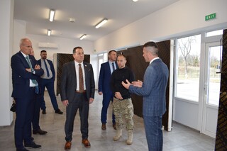 Делегация от Босна и Херцеговина, начело с министъра на сигурността  Селмо Цикотич, посети Академията на МВР