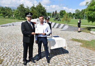 Тържествена церемония по връчване на дипломи на студенти се проведе в Академията на МВР
