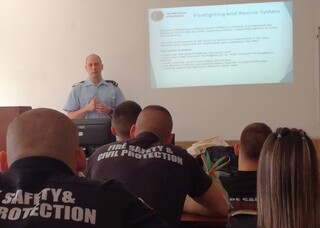 Преподаватели от Полицейската академия и Главното училище на пожарната служба в Полша посетиха Академията на МВР