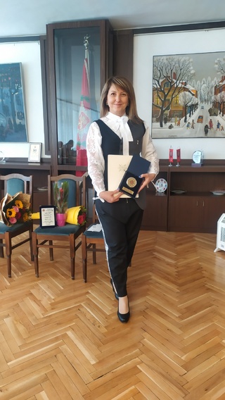 Старши преподавател Людмила Кехайова получи награди за своя юбилей