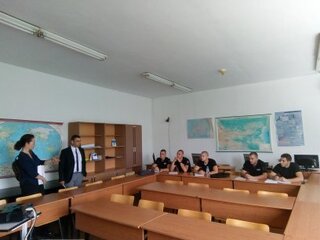 Среща на преподаватели от  АМВР с офицера за връзка на Фронтекс за България 
