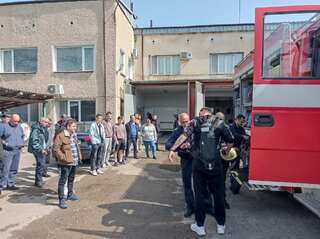 Пожарната започна обучения на "спонтанни доброволци"