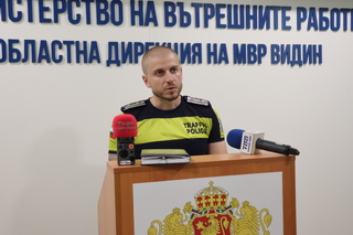 Полицейските служители извършват активна превантивна и контролна дейност по пътищата в региона, съобщи началникът на сектор „Пътна полиция“
