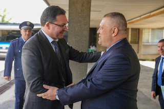 Министър Даниел Митов: МВР е на гражданите, на всички Вас – не позволявайте нищо и никой да петни авторитета на институцията