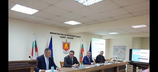 Министър Митов: Наложително е да изчистим улиците от наркотици и да обучим служителите си да действат инстинктивно по закон