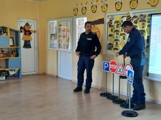 Уроци по пътна безопасност бяха проведени в училище и детски градини във Вършец и Берковица