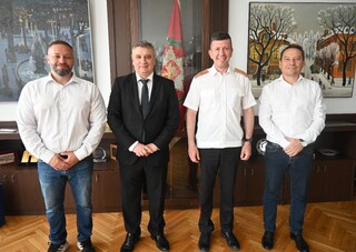 Ректорите на АМВР и на УНСС обсъдиха възможностите за съвместни инициативи между двете водещи висши училища