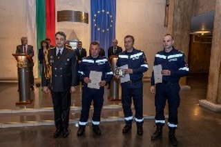 Служители от РДПБЗН-Благоевград с награда в конкурса „Пожарникар на годината“