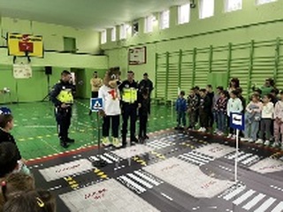Шестото издание на кампанията „Пресичам безопасно с TEDI“ стартира от Велико Търново