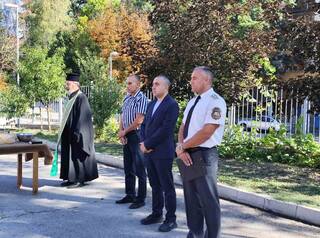 44 служители на Регионална дирекция „Пожарна безопасност и защита на населението“ – Перник са наградени по случай професионалния си празник