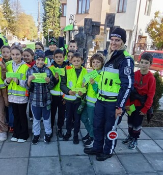 Продължават беседите на пътна полиция с децата от Самоков