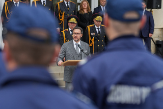 Министър Даниел Митов: Убеден съм, че заедно ще продължим да градим образа на системата така, че и ние, и гражданите да сме горди с полицейската професия