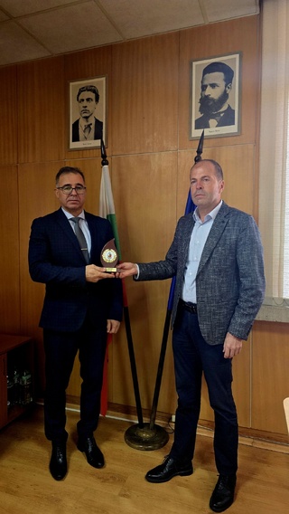 Почетен плакет за окръжния прокурор на Смолян по повод празника на полицията