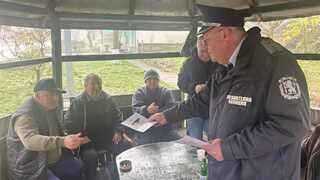 Мобилни екипи от областната дирекция в Шумен  се срещнаха с жителите на селата Жилино и Войвода