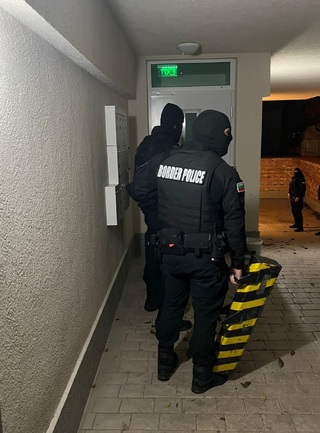 МВР проведе специализирана операция срещу незаконната миграция