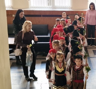 Скъпи гости – коледарчета в ОДМВР – Смолян
