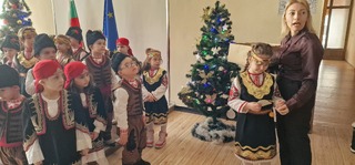 Скъпи гости – коледарчета в ОДМВР – Смолян