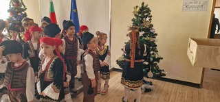 Скъпи гости – коледарчета в ОДМВР – Смолян