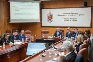 ПРОВЕДЕ СЕ ВТОРОТО РЕДОВНО ЗАСЕДАНИЕ ЗА 2025 ГОДИНА НА СЪВЕТА ЗА КООРДИНАЦИЯ В БОРБАТА С ПРАВОНАРУШЕНИЯТА, ЗАСЯГАЩИ ФИНАНСОВИТЕ ИНТЕРЕСИ НА ЕВРОПЕЙСКИЯ СЪЮЗ