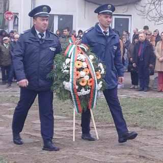 Ръководни служители на областната дирекция участваха в тържественото честване на годишнината от Освобождението на гр. Търговище