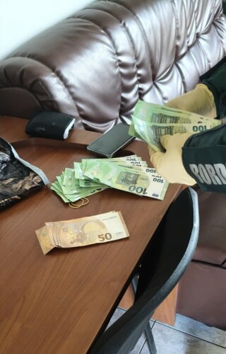 Гранични полицаи задържаха на Дунав мост мъж, измамил възрастна жена от Правец