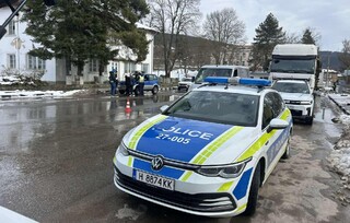 В ход е специализирана полицейска операция по метода на широкообхватния контрол