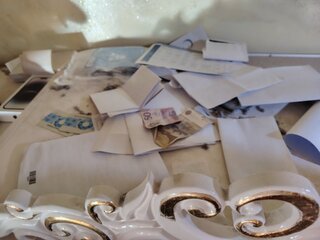 Четирима извършители на серия телефонни измами са задържани и обвинени след специализирана полицейска операция, организирана от ГДНП
